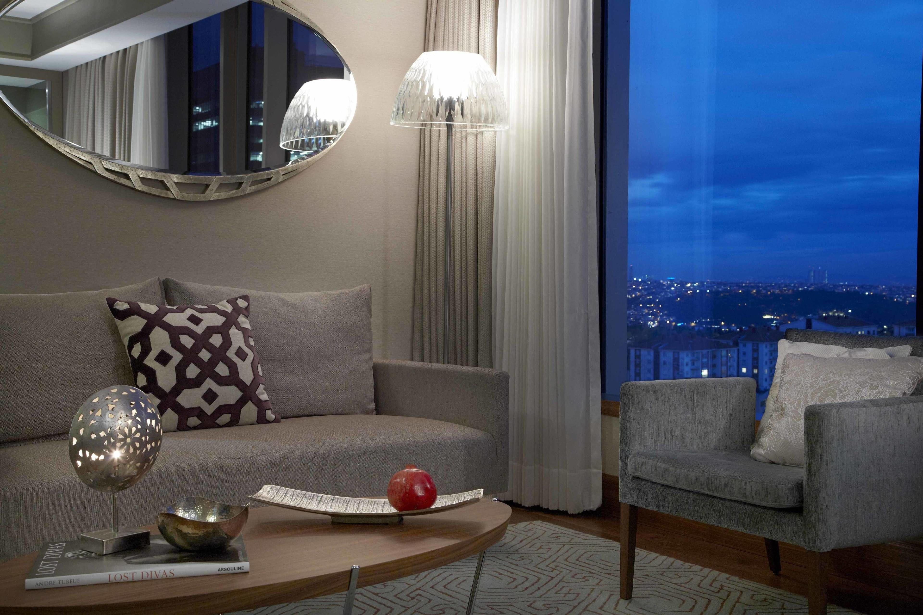 Renaissance Istanbul Polat Bosphorus Hotel — Fotos 1